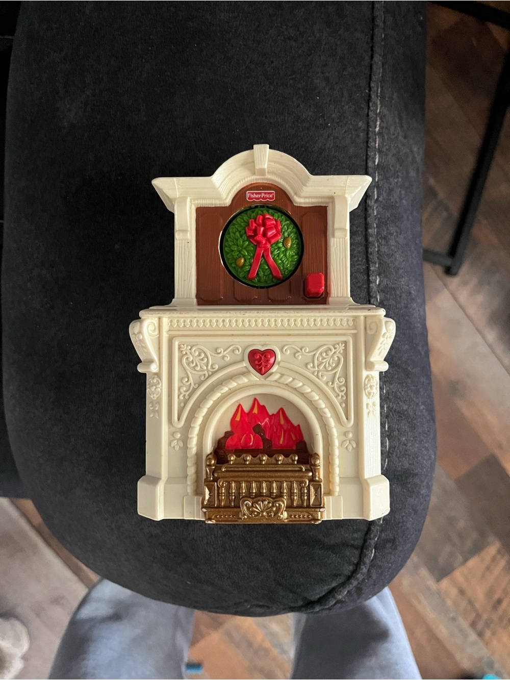 Fisher Price Loving Family Dollhouse Fireplace Music Sounds Lights Holiday Works
